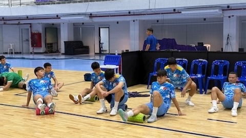 ĐT futsal Việt Nam bước vào buổi tập đầu tiên tại Thái Lan